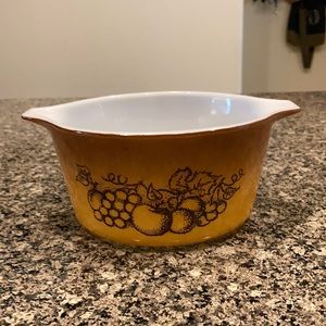 Vintage Pyrex Bowl